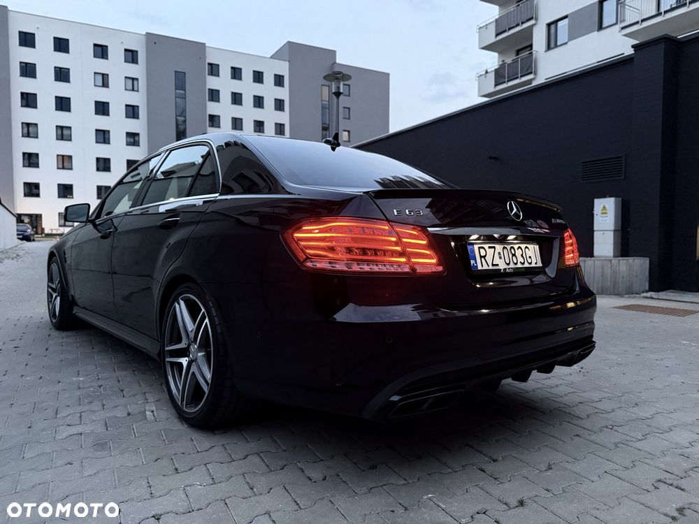 Mercedes-Benz Klasa E - 4
