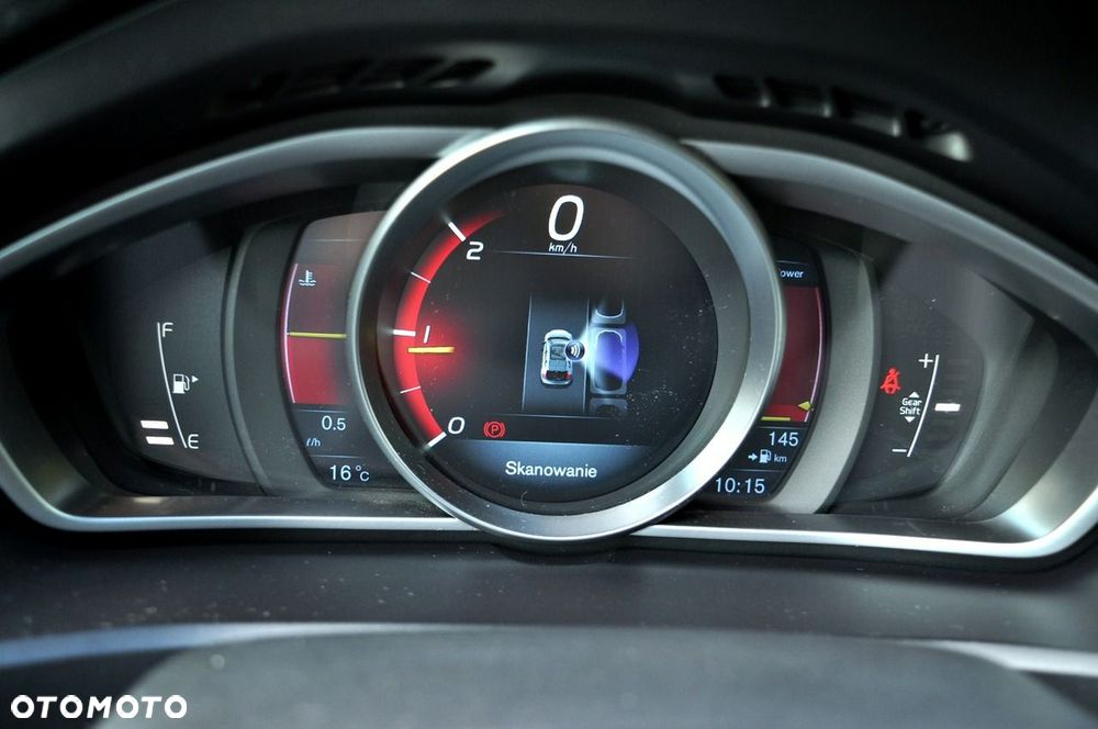 Volvo V40 D2 Summum - 18