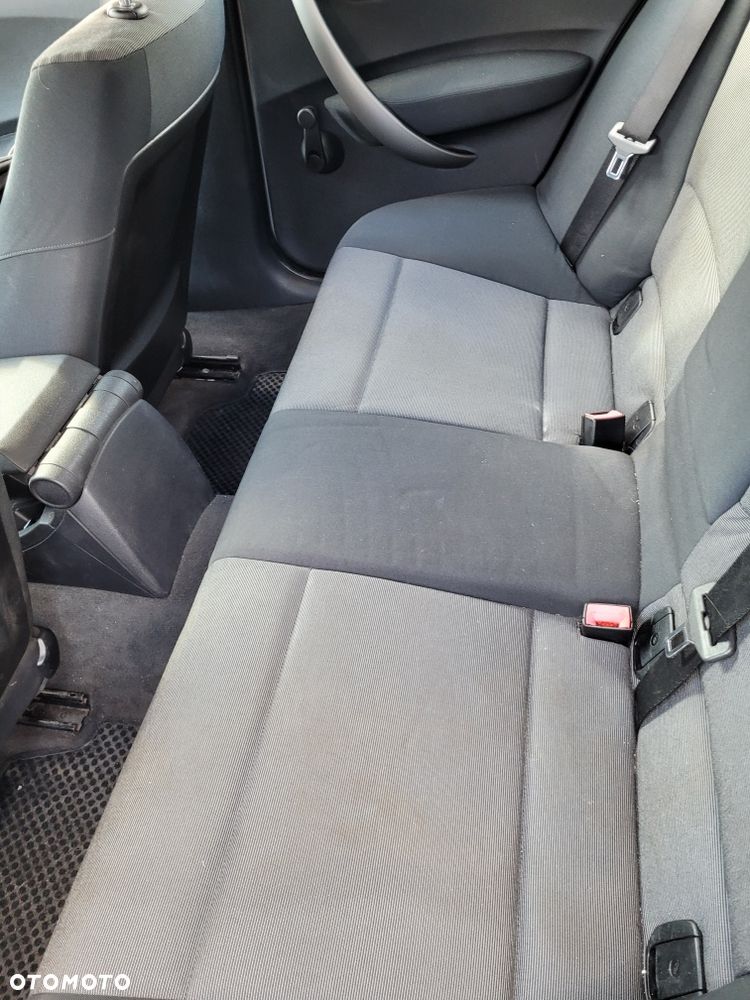 BMW Seria 1 116i - 3