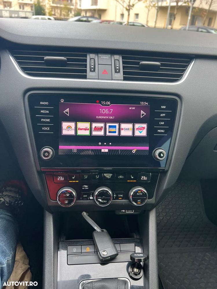 Skoda Octavia 1.5 TSI ACT DSG Clever - 17