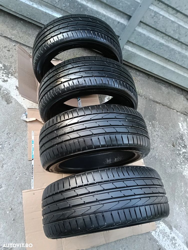 Anvelope Hankook 225 45 R17 - 1