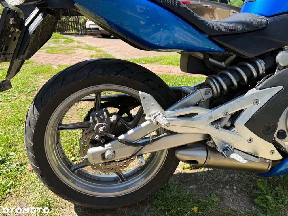 Kawasaki ER - 5