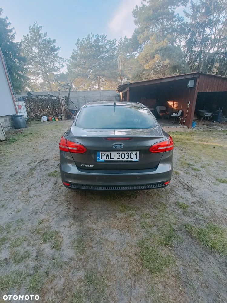 Ford Focus 1.6 SYNC Edition - 6