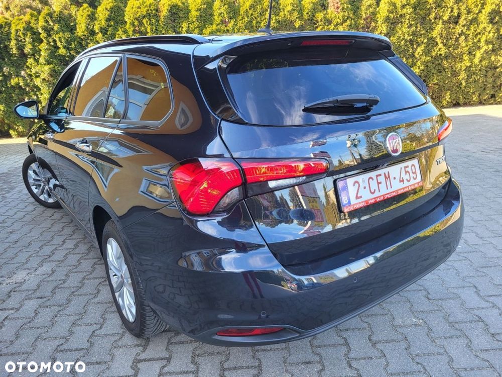 Fiat Tipo - 32