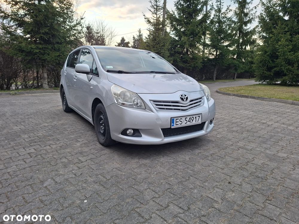 Toyota Verso 1.8 Premium EU5 - 4