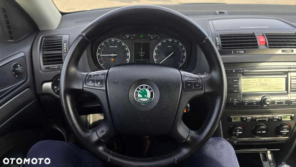 Skoda Octavia 2.0 TDI Elegance - 35