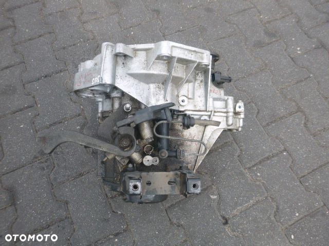 MANUALNA SKRZYNIA BIEGÓW SKODA FABIA II 1.2 JUS - 8