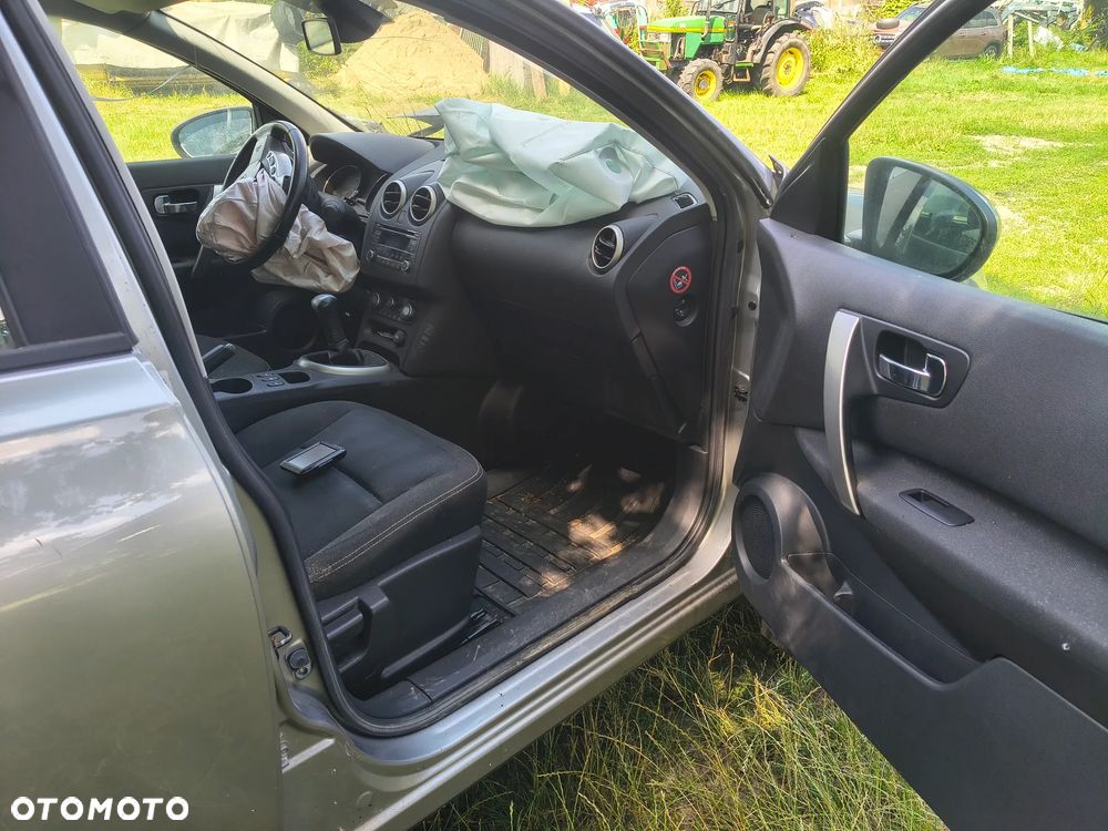 Nissan Qashqai 1.6 visia - 7