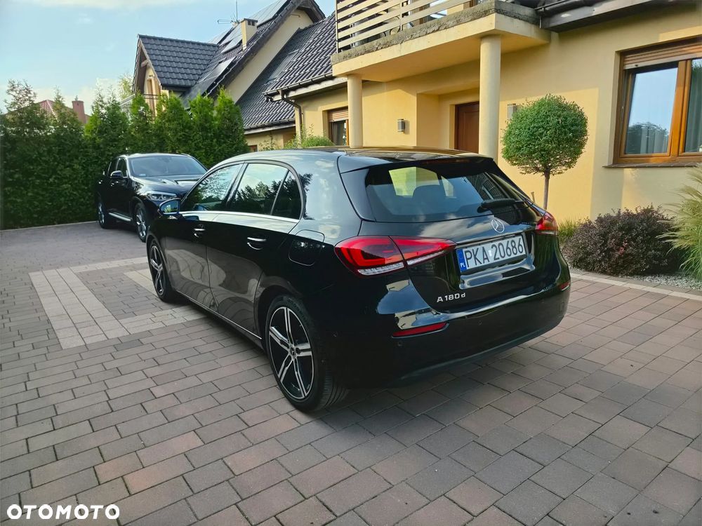 Mercedes-Benz Klasa A 180 d 8G-DCT Advanced Progressive - 3