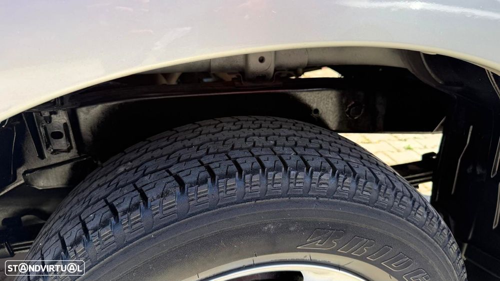 Isuzu D-Max 2.5 DTi CD 4WD LS Sport Edition - 8