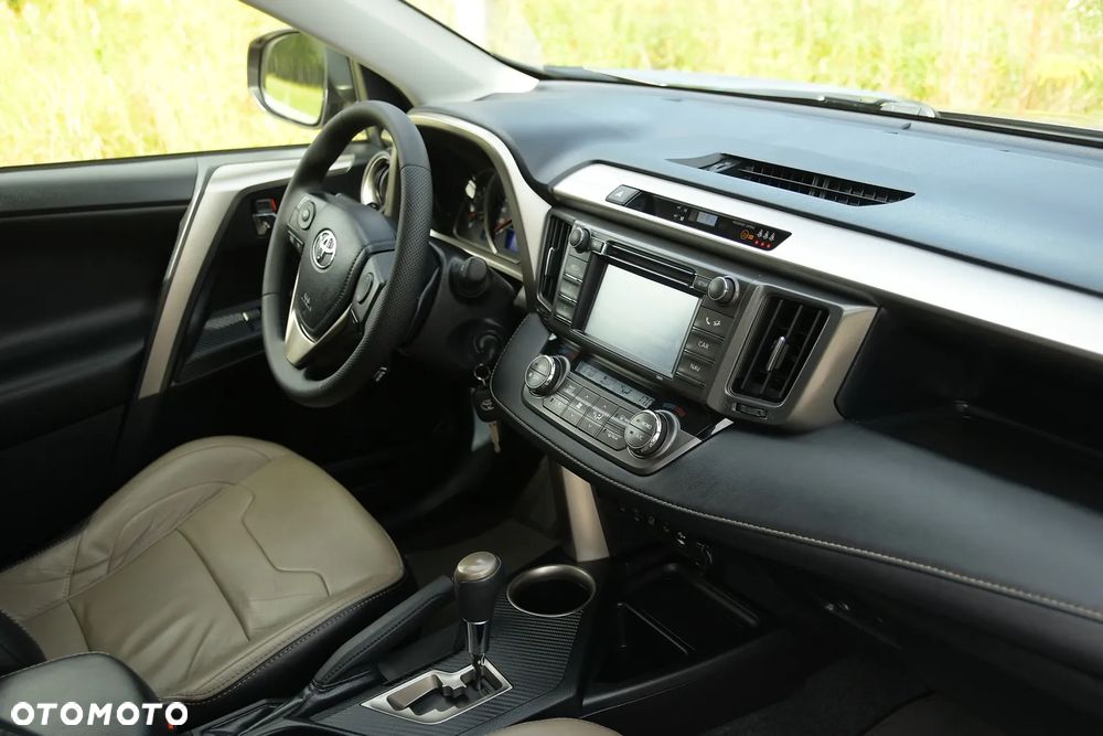 Toyota RAV4 2.0 4x4 Start&Stop CVT Executive - 23