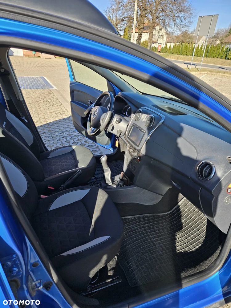 Dacia Sandero TCe 90 Laureate - 4