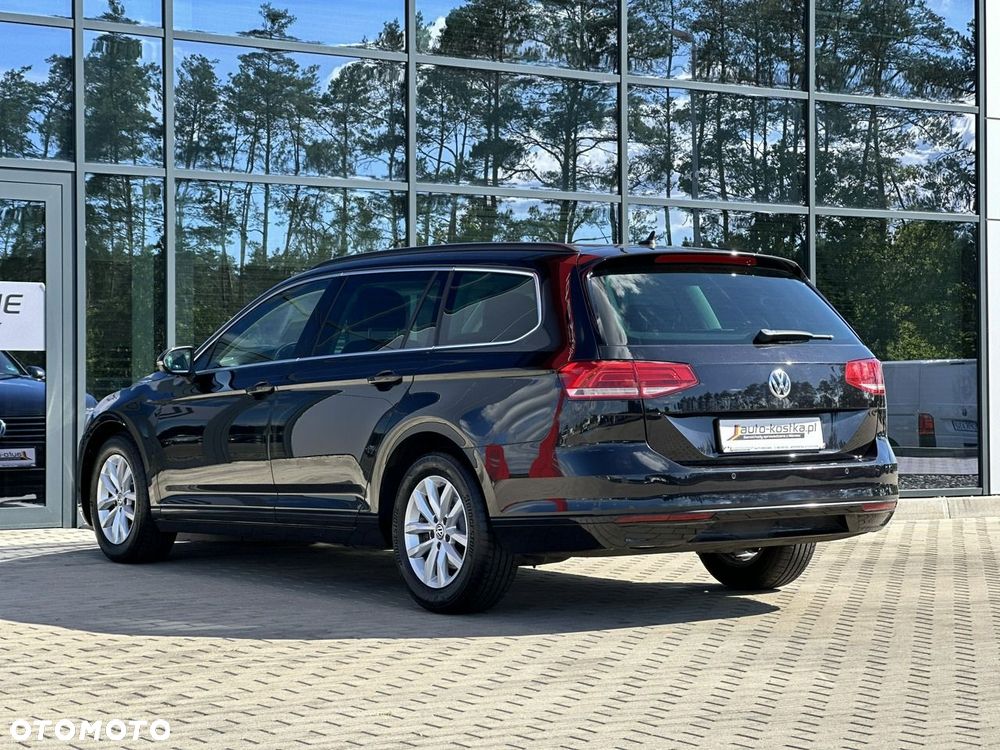 Volkswagen Passat Variant 2.0 TDI BMT Comfortline - 8