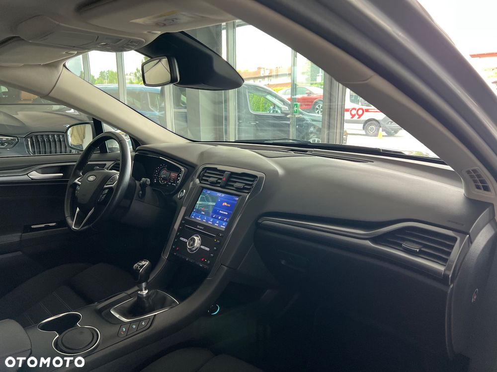 Ford Mondeo 2.0 EcoBlue Titanium - 39