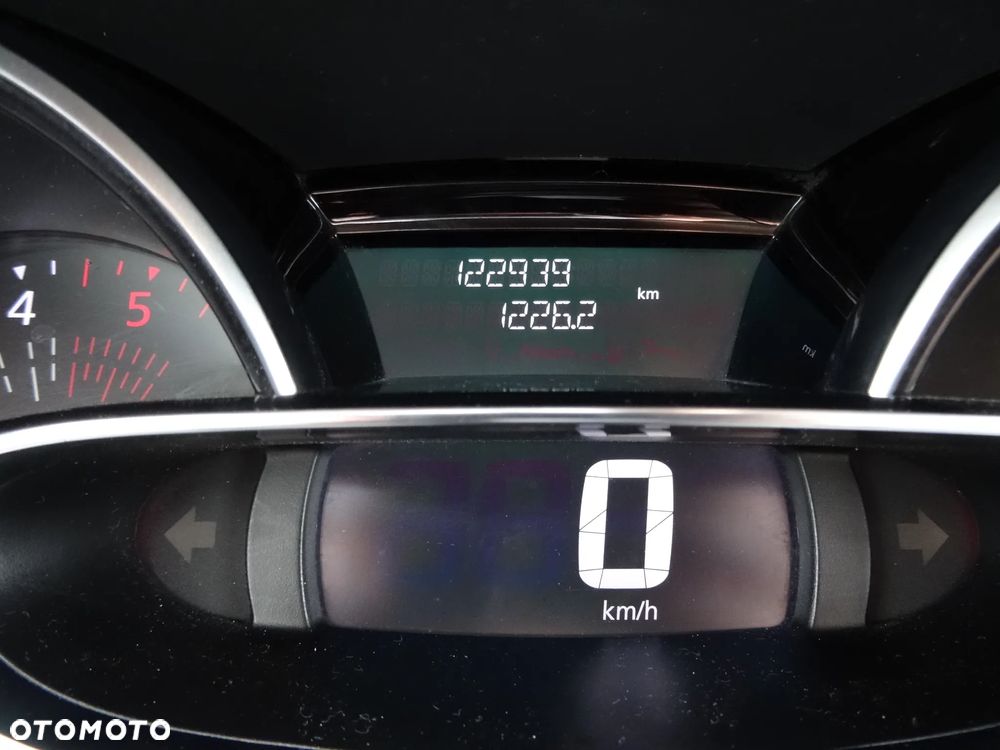Renault Clio 1.5 dCi Energy Alize - 13
