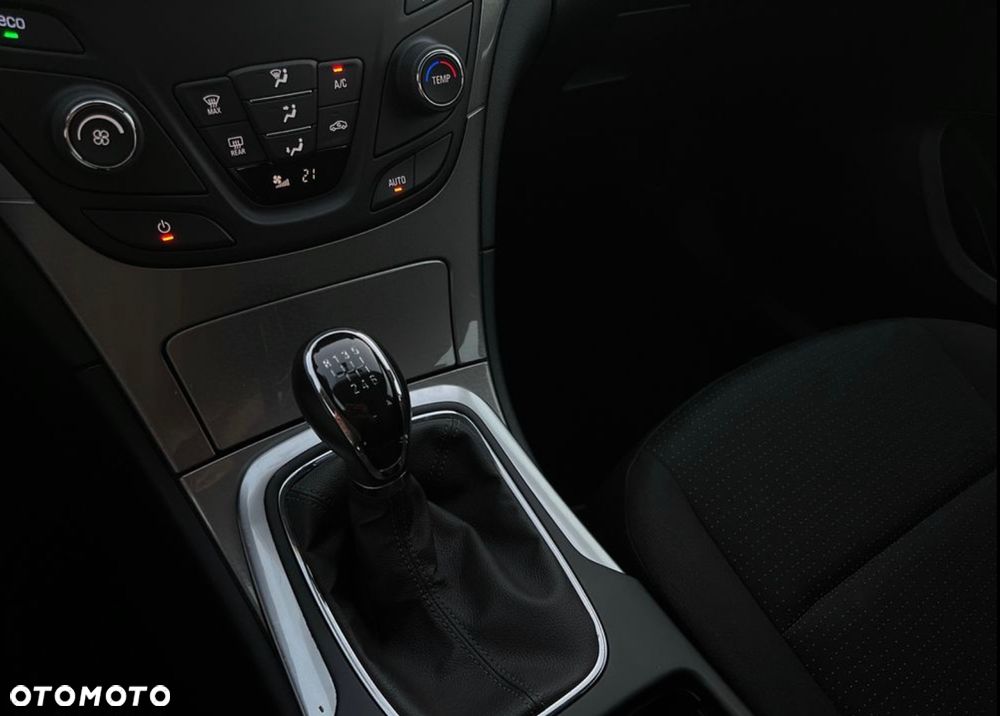 Opel Insignia 1.4 T Elegance S&S - 24