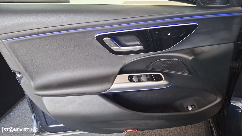 Mercedes-Benz E 300 de - 11