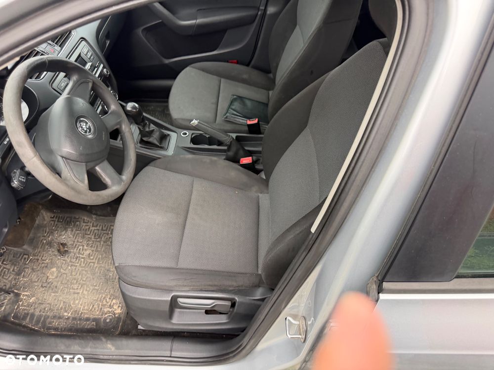 Skoda Octavia 1.6 TDI Fresh - 8