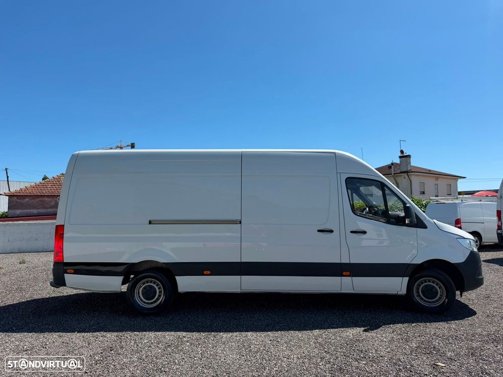 Mercedes-Benz Sprinter EXTRA LONGA - 12