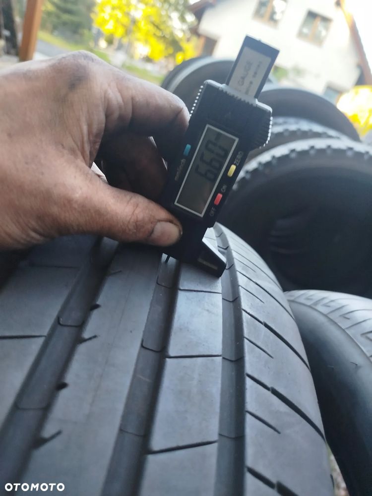 235/50R20 100W Bridgestone Allenza Homologacja Mazda 4x99% bieznika. Demontaż z nowego CX60 - 8