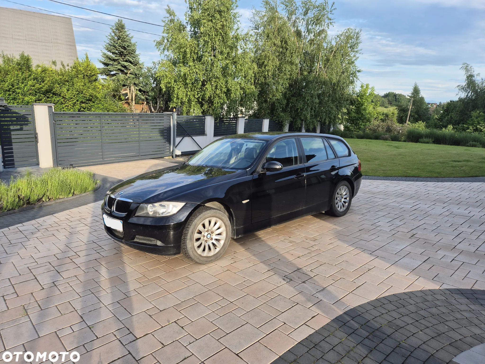 BMW Seria 3 320i - 1