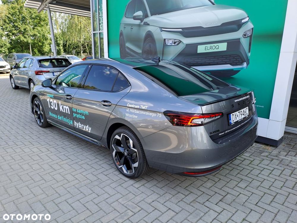 Skoda Superb 1.5 TSI Plug-in Hybrid Sportline DSG - 3