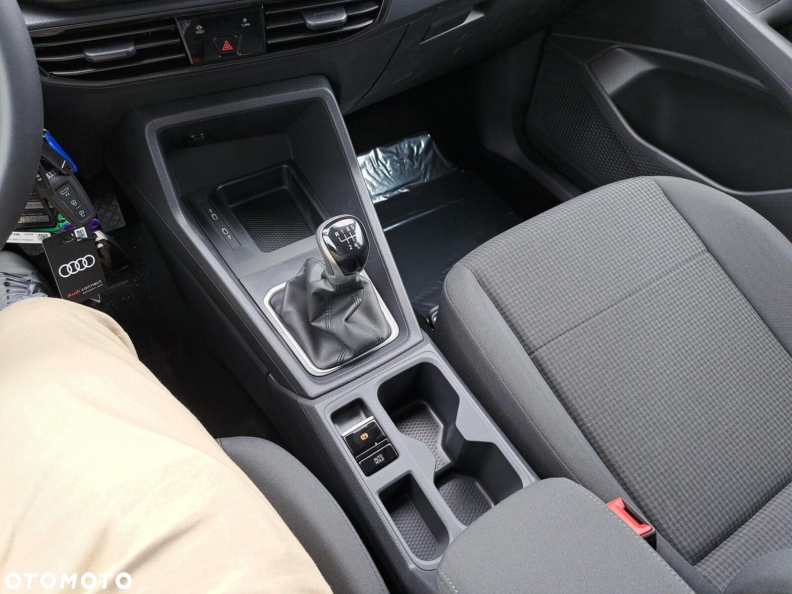 Volkswagen Caddy - 13