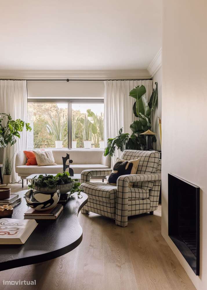 Apartamento T3 totalmente recuperado no Centro de Cascais - Grande imagem: 2/31
