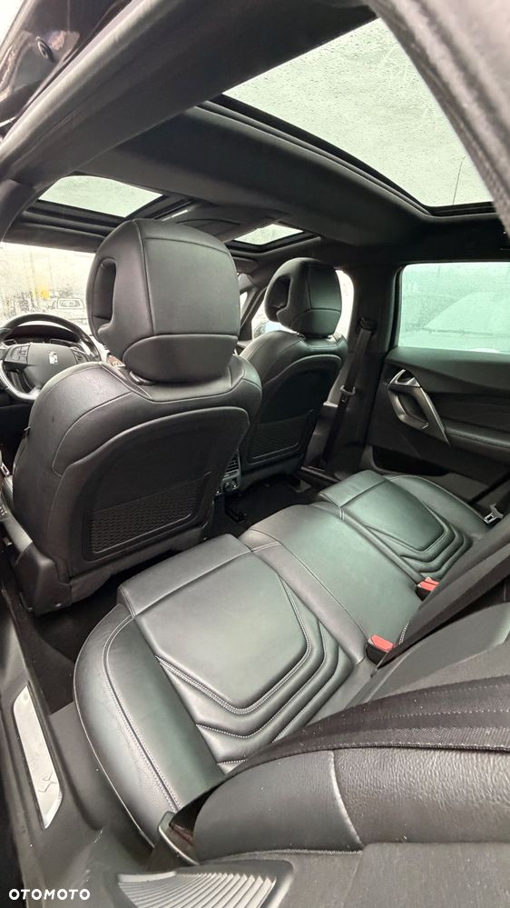 Citroën DS5 Hybrid4 EGS6 SportChic - 26