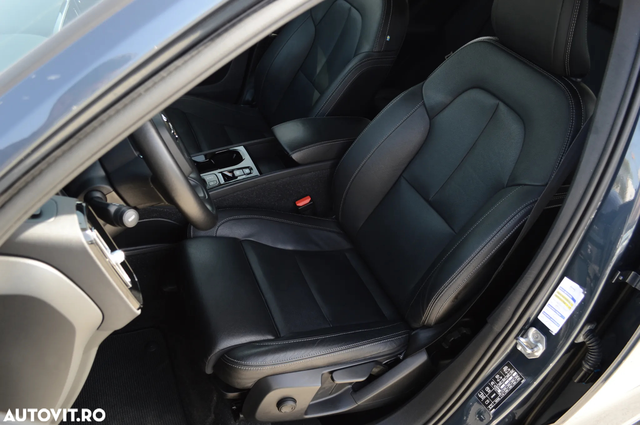 Volvo XC 40 Recharge T5 Twin Engine AT7 Inscription Expression - 15