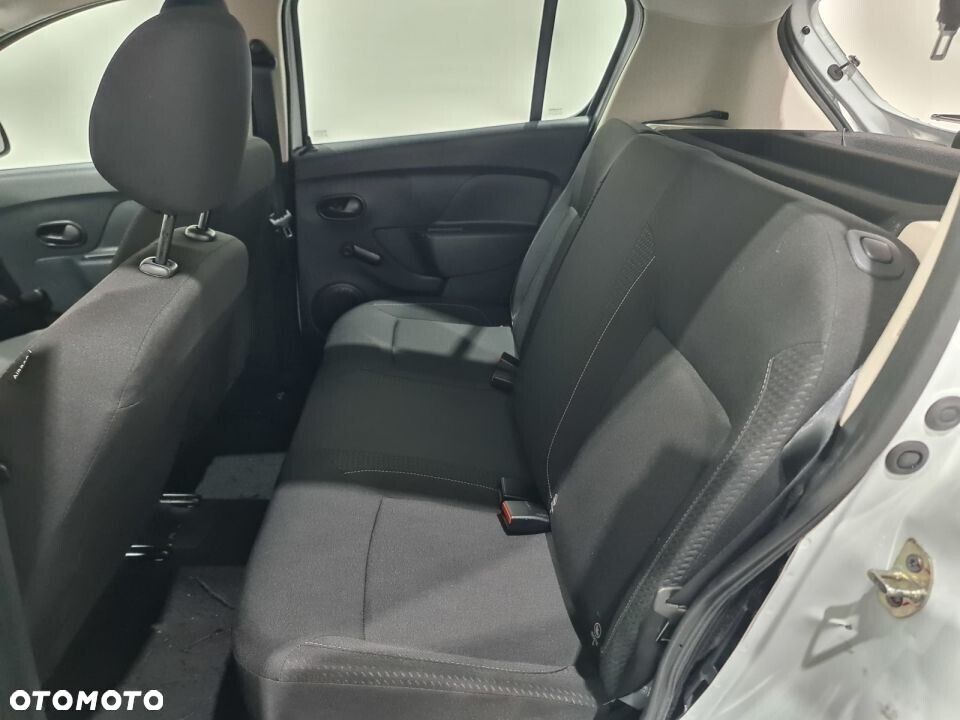 Dacia Sandero - 12