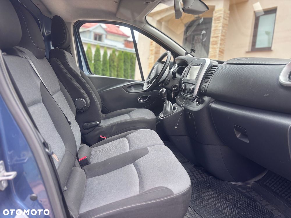 Renault TRAFIC - 10