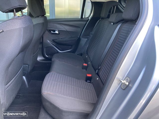 Peugeot 208 1.2 PureTech Allure - 29