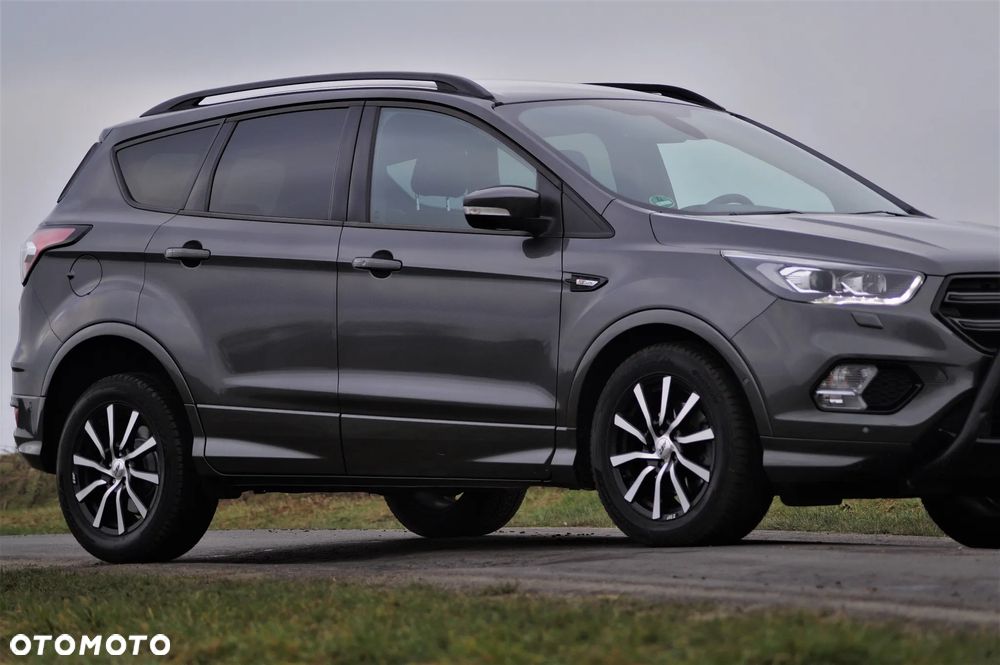 Ford Kuga - 18