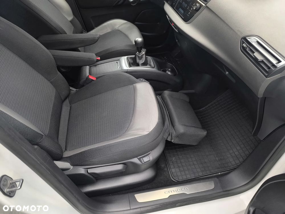 Citroën C4 Picasso BlueHDi 150 Exclusive - 23