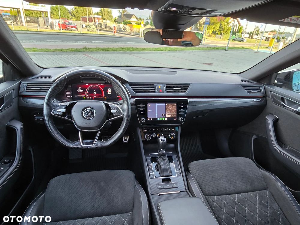 Skoda Superb 2.0 TDI SCR Sportline DSG - 14