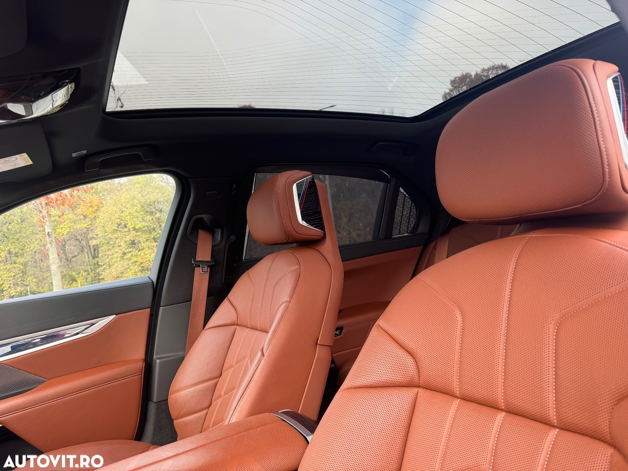 BMW Seria 7 740d xDrive MHEV - 8