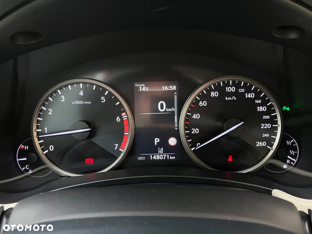 Lexus NX 300 F Impression AWD - 27