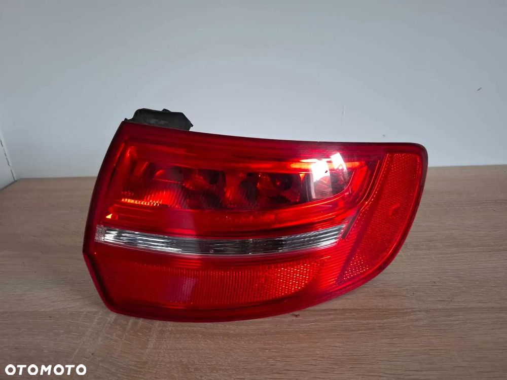 LAMPA PRAWA TYLNA TYŁ AUDI A3 8P LIFT SPORTBACK 08-12 - 1