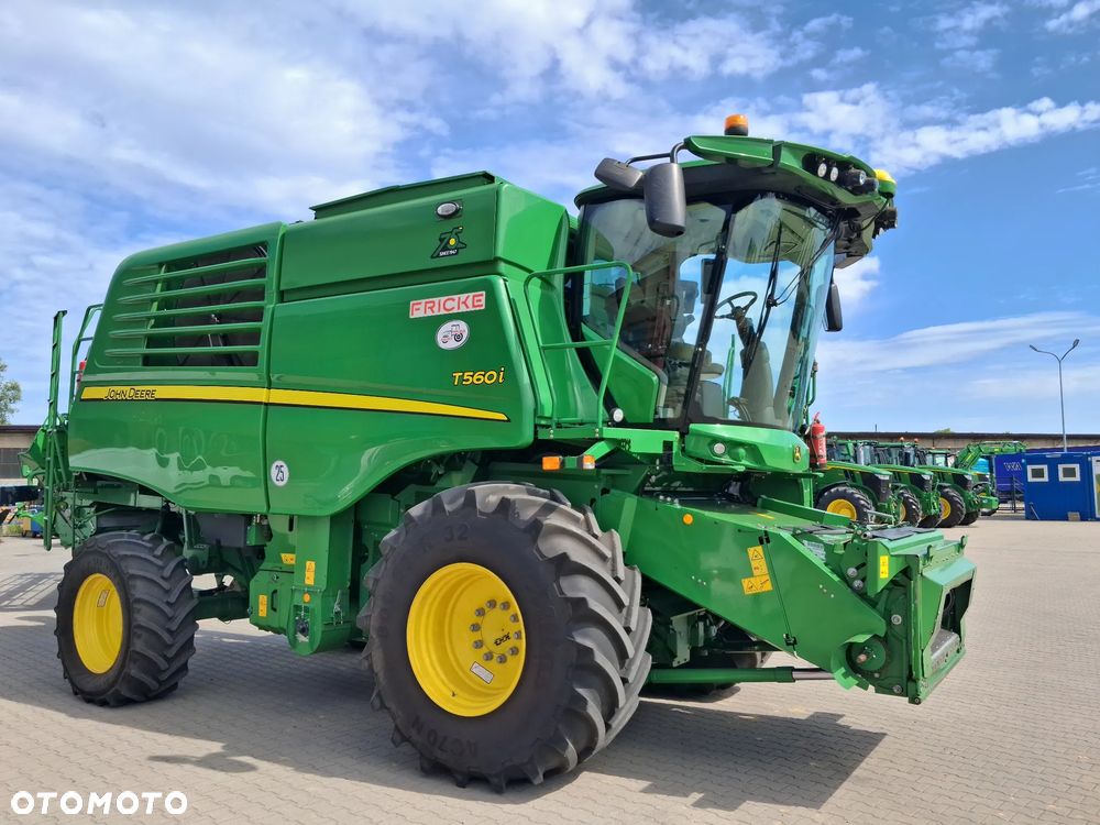 John Deere T560i - 7