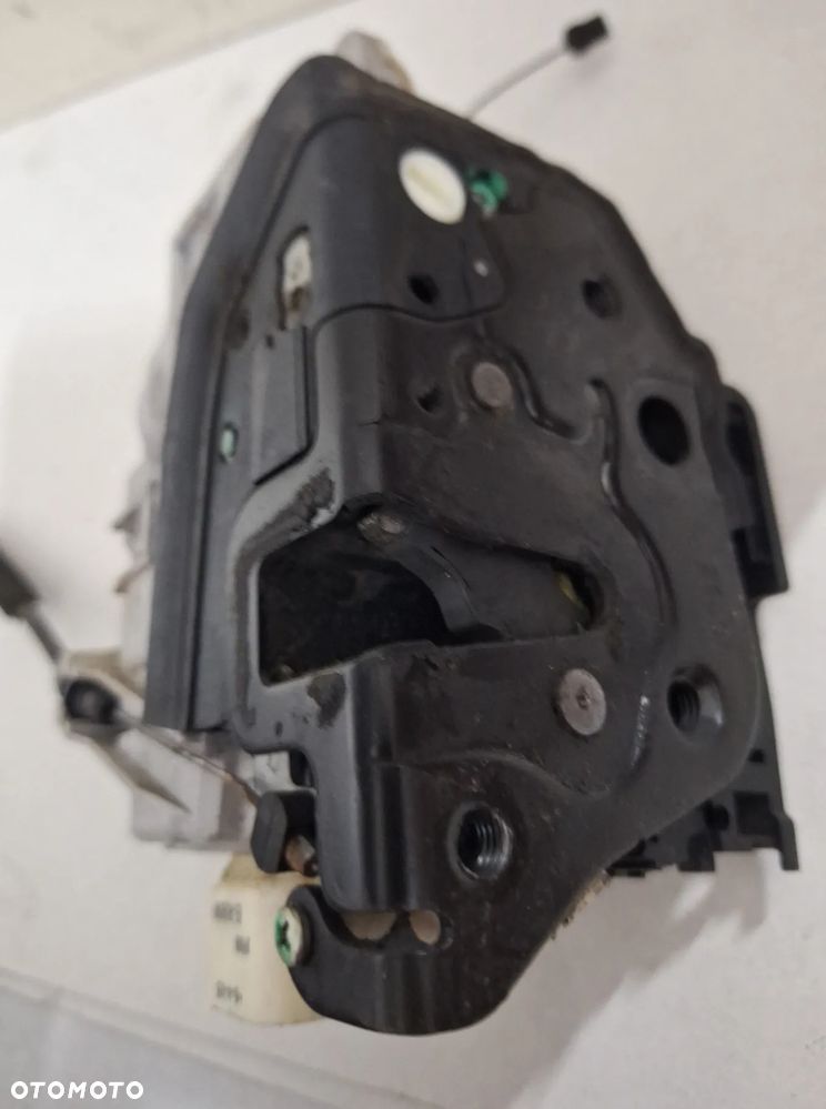 ZAMEK DRZWI PRAWYCH PRZEDNICH - SEAT LEON 2 -EUROPA - 2