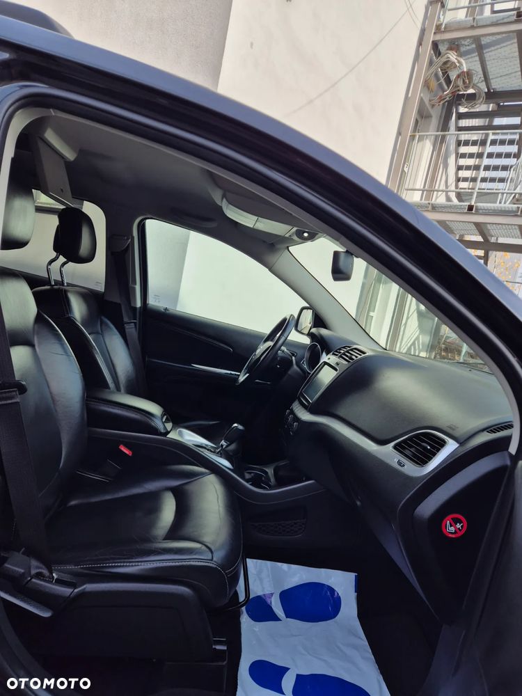 Fiat Freemont 2.0 Multijet 16V DPF Automatik Allrad Lounge - 11