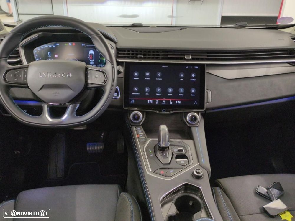 Lynk & Co 01 - 6