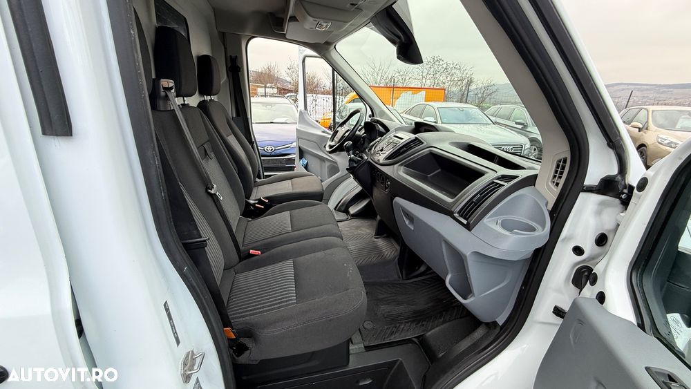 Ford Transit - 27