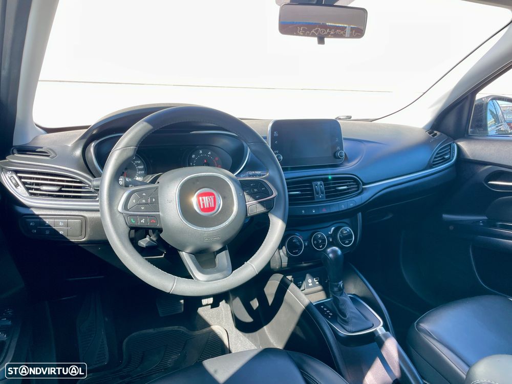 Fiat Tipo Station Wagon 1.6 MultiJet DCT Lounge - 14