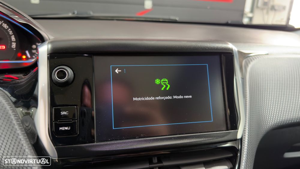 Peugeot 2008 1.2 PureTech Crossway - 26