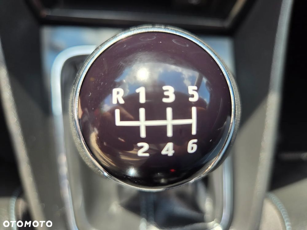 Seat Leon 1.4 TSI Start&Stop CONNECT - 29