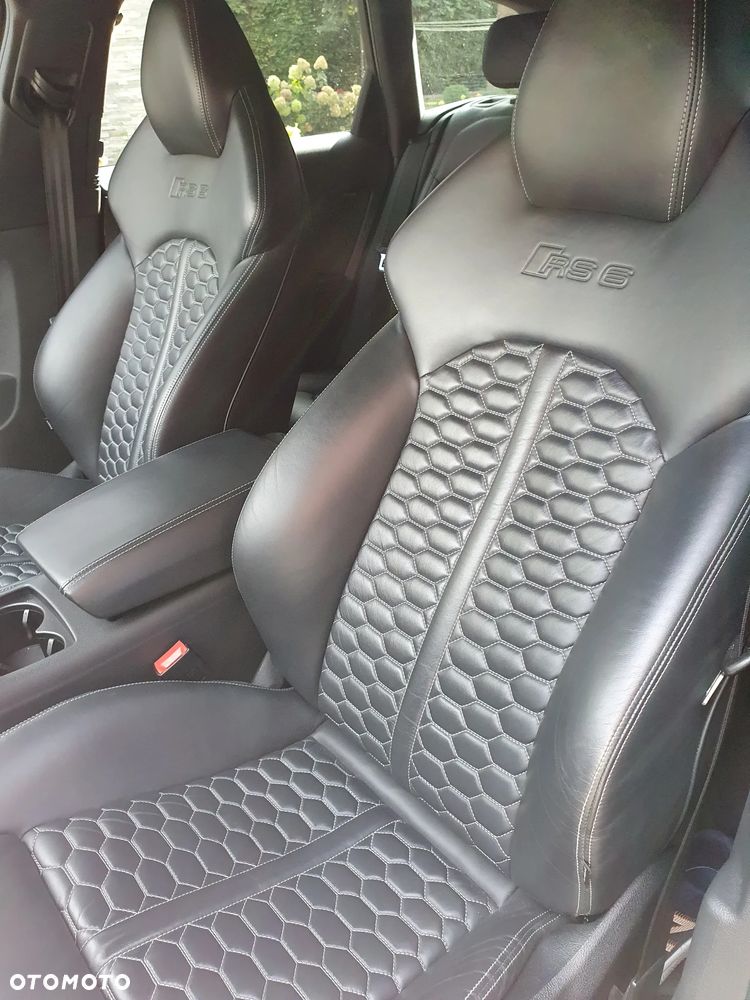 Audi RS6 Avant Performance 4.0 TFSI Quattro Tiptronic - 11