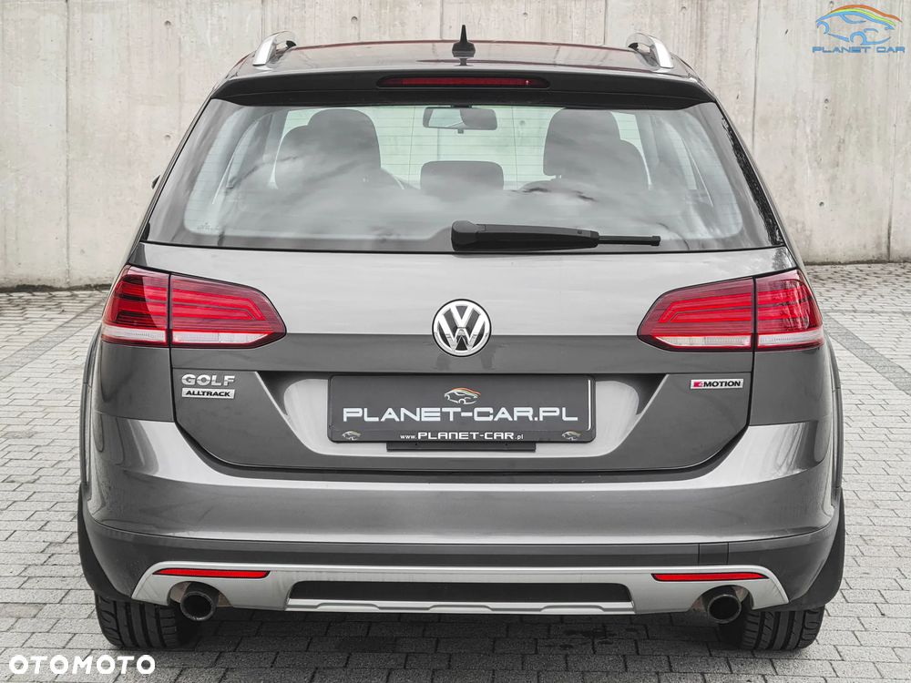 Volkswagen Golf - 11