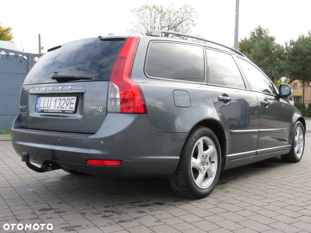 Volvo V50 D2 Momentum Start-Stop - 14